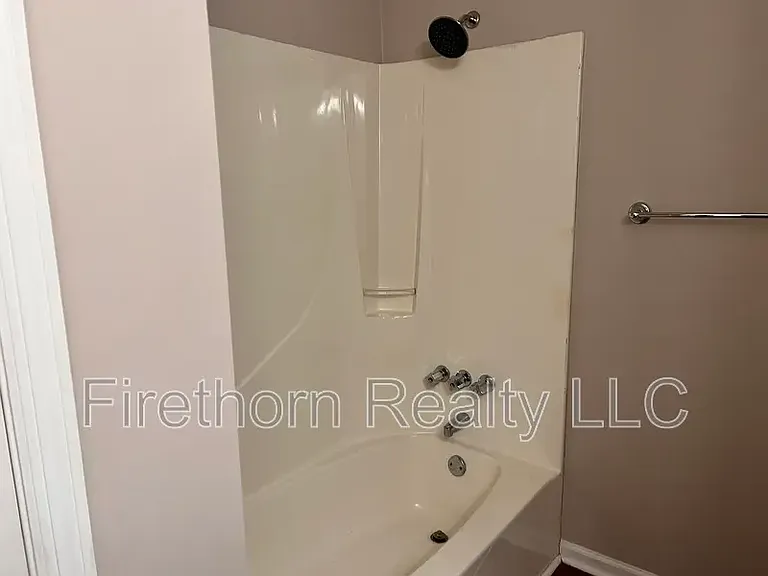 2709 Landing Loop Dr — Photo 9