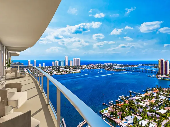 220 Lake Shore Drive #1111, Lake Park, FL 33403