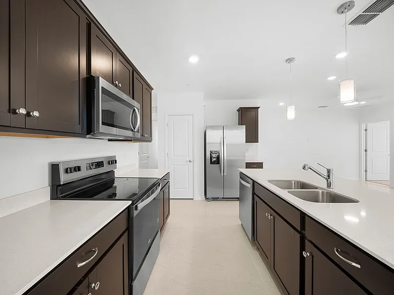 270 Silent Lake Dr — Photo 5