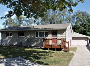 300 Earl St, Evansdale, IA 50707
