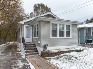 411 N Butrick St, Waukegan, IL 60085