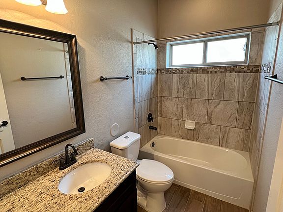 5th image of 13661 Lartington St
