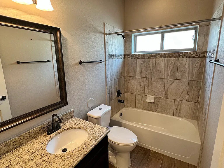13661 Lartington St — Photo 5