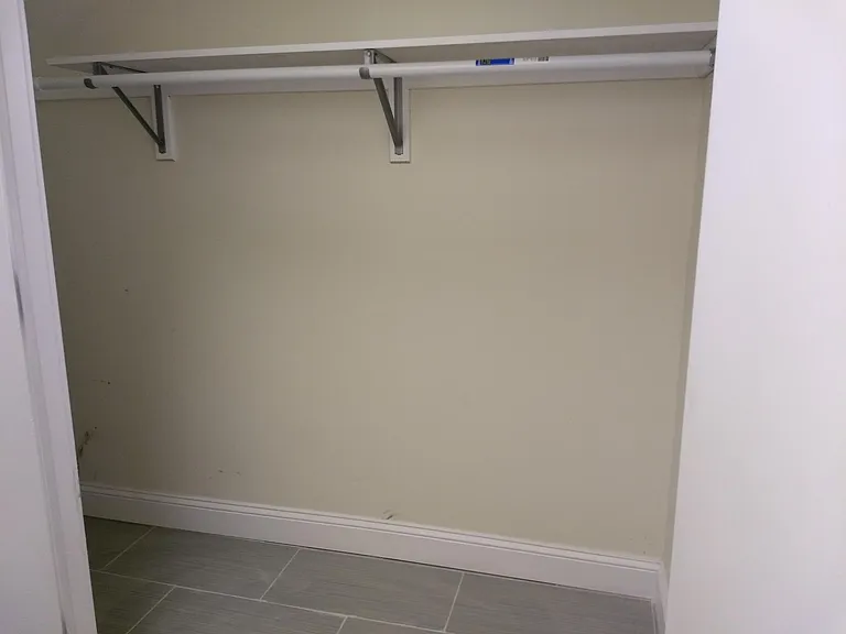 1611 W Thompson St #1A — Photo 10