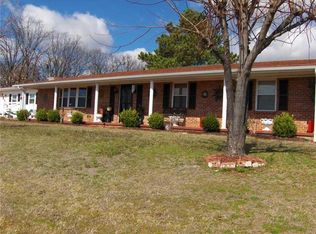 1919 W Shawntel Smith Blvd, Muldrow, OK 74948