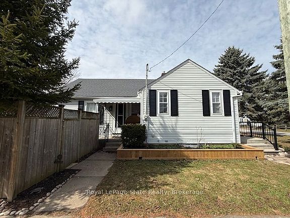 2nd image of 6988 High St