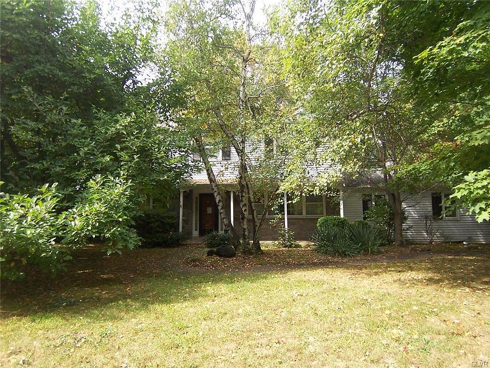1st image of 3245 Green Meadow Dr