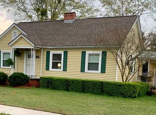 105 E 5th St, Donalsonville, GA 39845