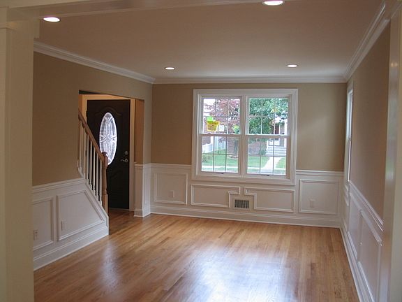 3rd image of 3-14 Cyril Ave #1X