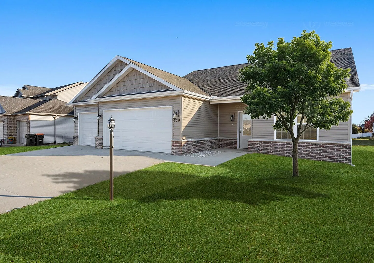 Brand New Construction Home for Rent Washington, IL! — Photo 1