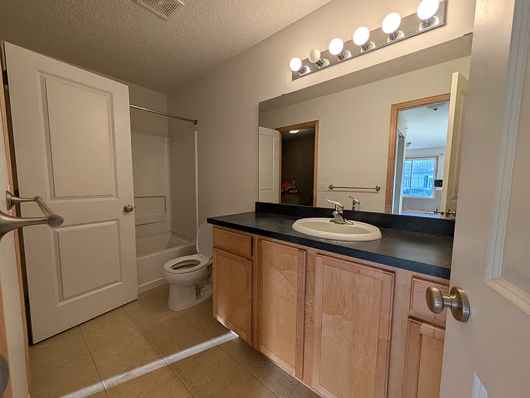 6454 Lakota Trl — Photo 15