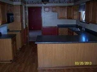 1014 235th St, Fort Scott, KS 66701