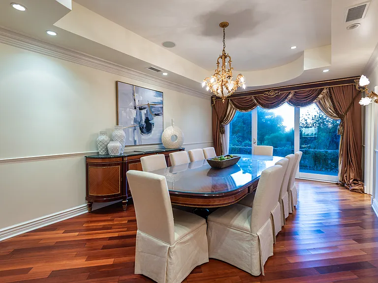 1915 Loma Vista Dr — Photo 12