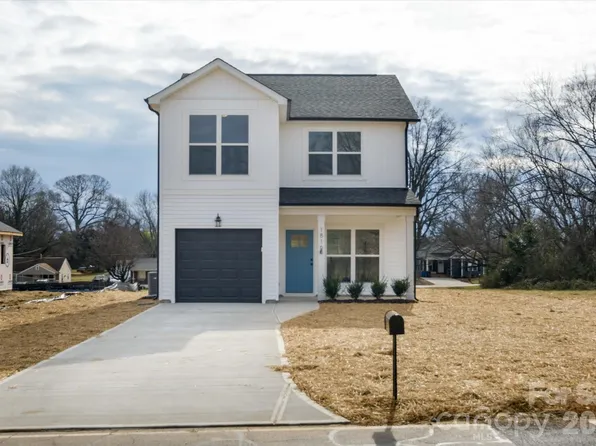 1816 E Greenbriar Rd, Statesville, NC 28625