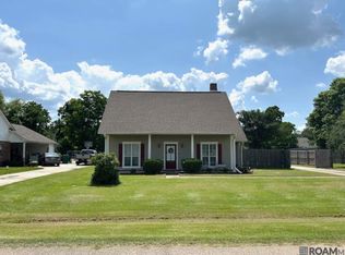 25925 Regency Ave, Denham Springs, LA 70726