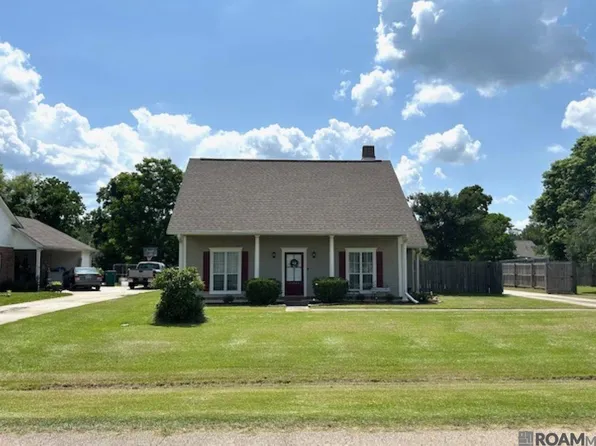 25925 Regency Ave, Denham Springs, LA 70726