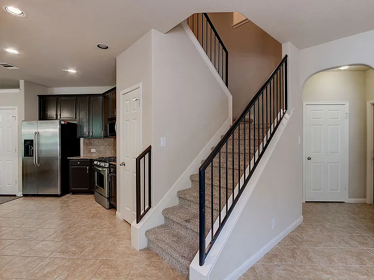 1310 Parmer Ln #303-3B — Photo 17