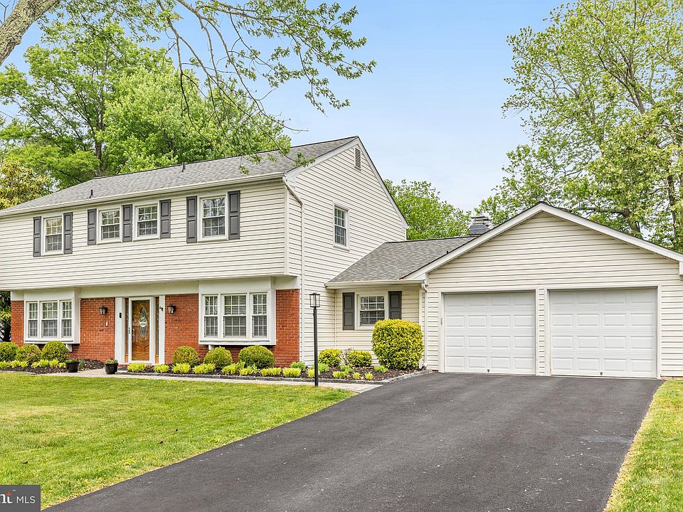 1st image of 4350 Majestic Ln