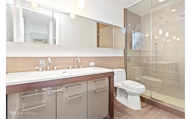 Rented by Douglas Elliman | media 8