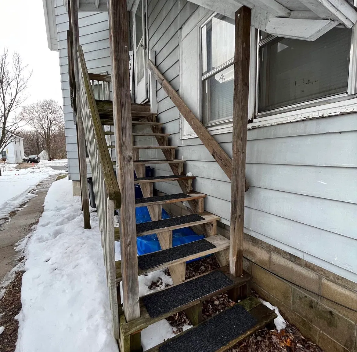111 Morse St — Photo 2