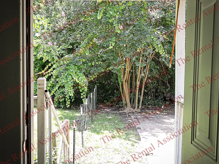108 S Farmerville St — Photo 14