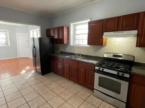 401 Marshall St #A, Elizabethport, NJ 07206