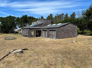 14760 Cypress Point Rd, Manchester, CA 95459