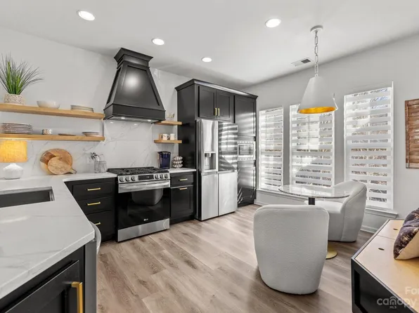 823 Granby Dr, Fort Mill, SC 29708