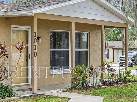 3rd image of 1010 Idaho Ct