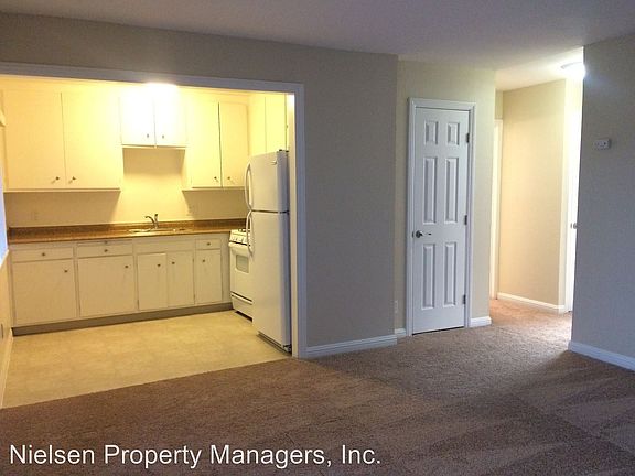2nd image of 1214 Bell St APT 3