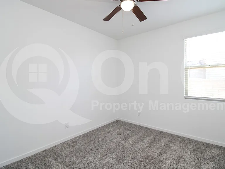 17694 W Pinnacle Vista Dr — Photo 17