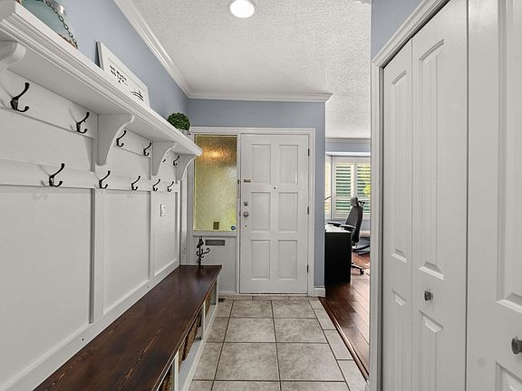 3rd image of 6714 Nicholson Rd