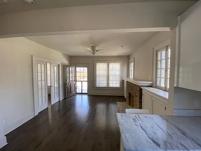 404 S Highland Park Ave — Photo 18