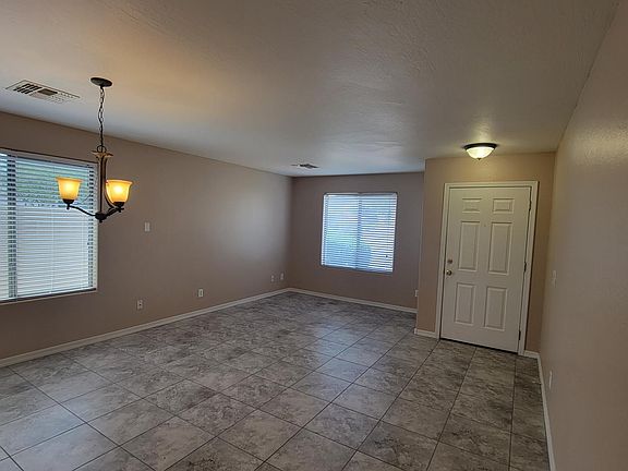 3rd image of 2233 W Green Tree Dr