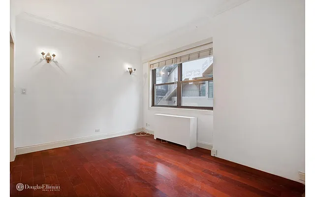 Rented by Douglas Elliman | media 26