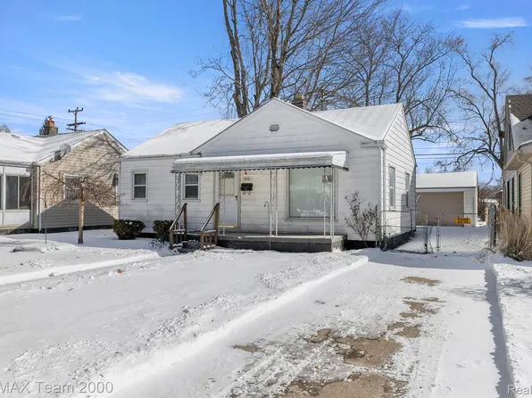 5876 Kinmore St, Dearborn Heights, MI 48127