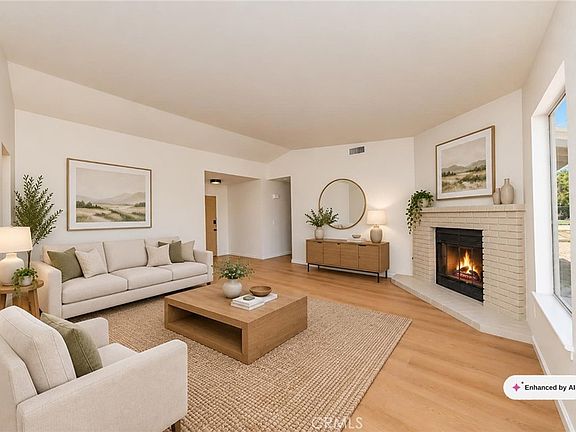 3rd image of 9250 Delmar Ave