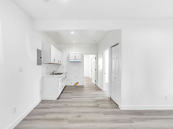 5th image of 519 E 64th St #519