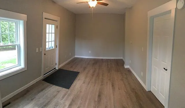 318 Gibson St #2 — Photo 5