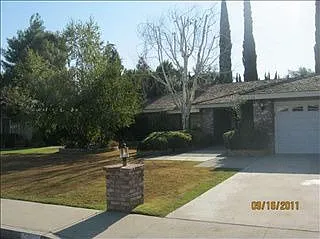 1900 Glenbrea Ct photo 1