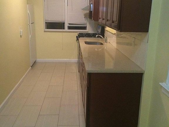 4th image of 20017 45th Ave Fl 2nd