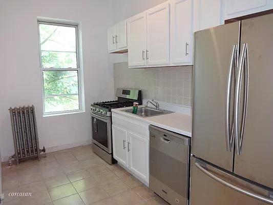 Rented by Corcoran | media 6