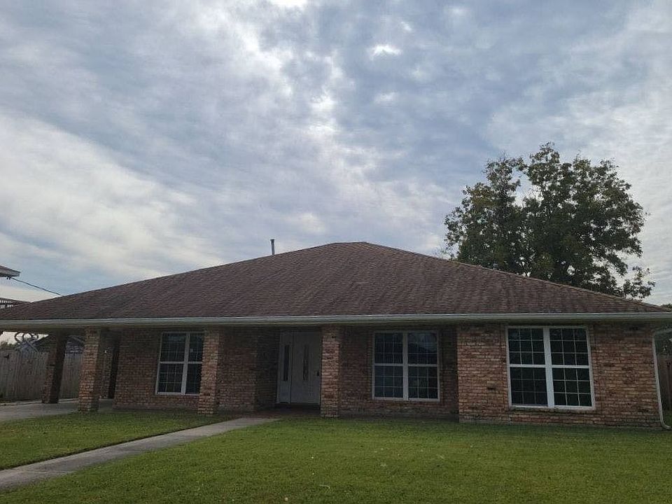 1st image of 183 Bazile Dr