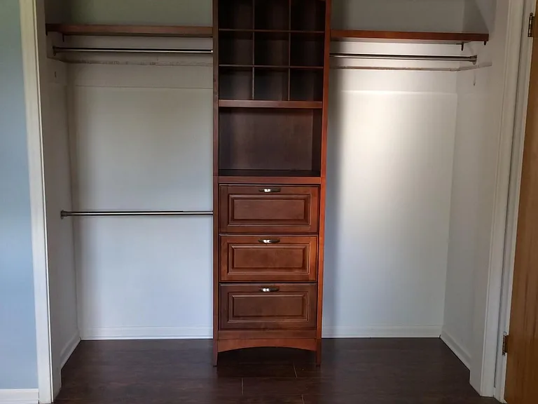 Bedroom 2 Closet 1