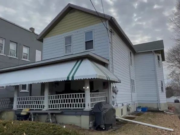 812 Church St, Jessup, PA 18434