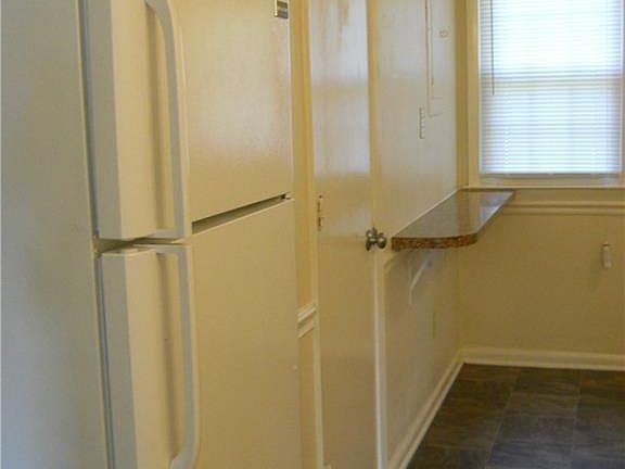 3rd image of 700 Pershing St APT K