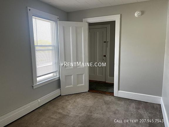3rd image of 445 Main St Unit B