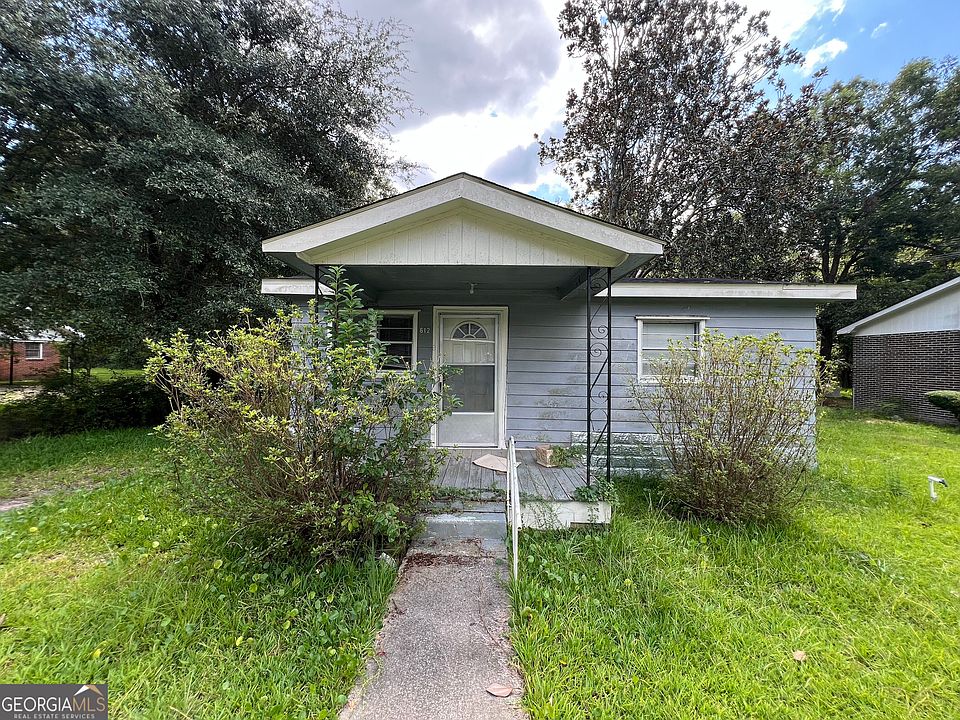 1st image of 612 Zackery Ave