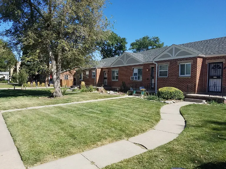 1408 N Jersey St — Photo 3