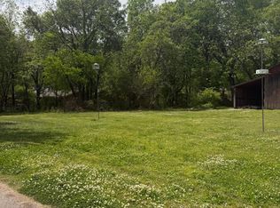 711 2nd St, South Pittsburg, TN 37380